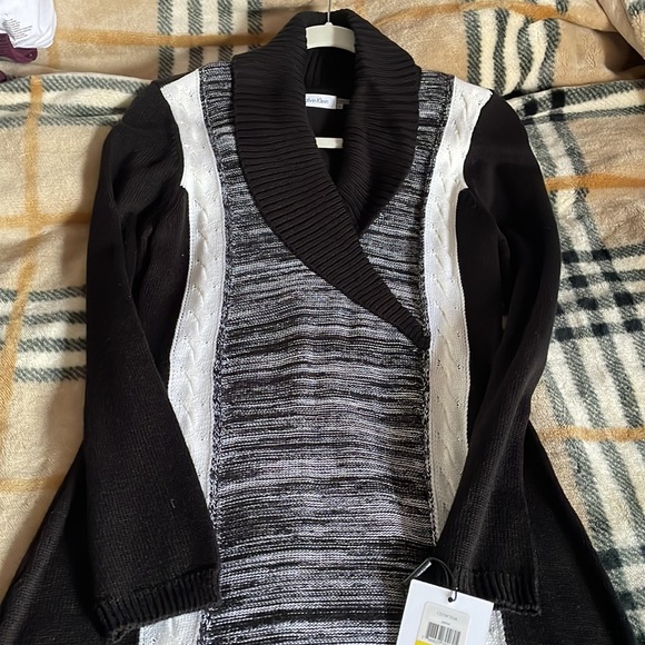 Calvin Klein Dress NWT - Picture 3 of 7